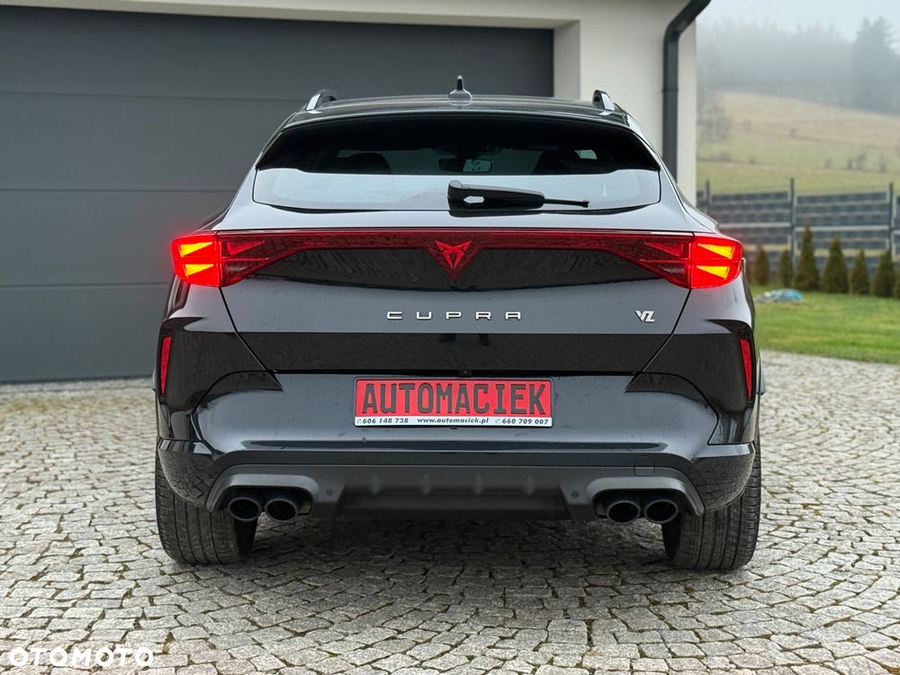 Cupra Formentor 2.0 TSI 4Drive DSG VZ Black Edition - 8