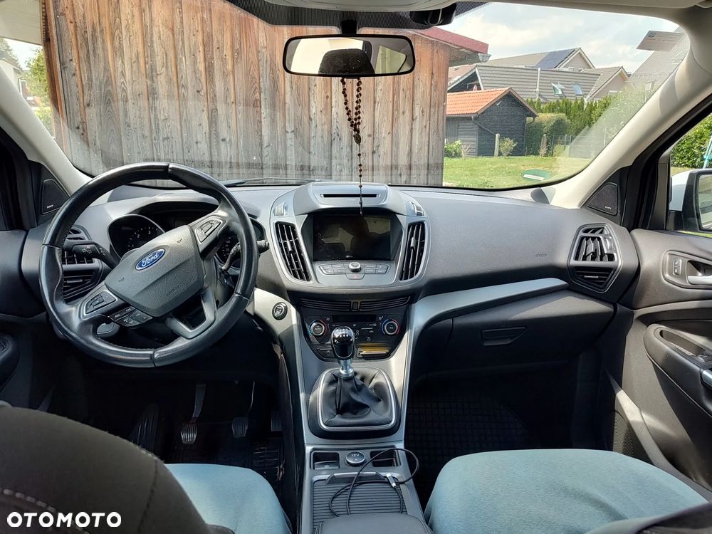 Ford Kuga 2.0 TDCi FWD Edition - 4