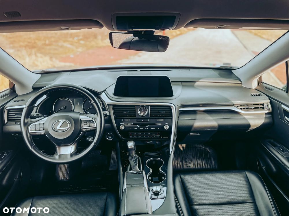 Lexus RX 450h Business Edition - 9