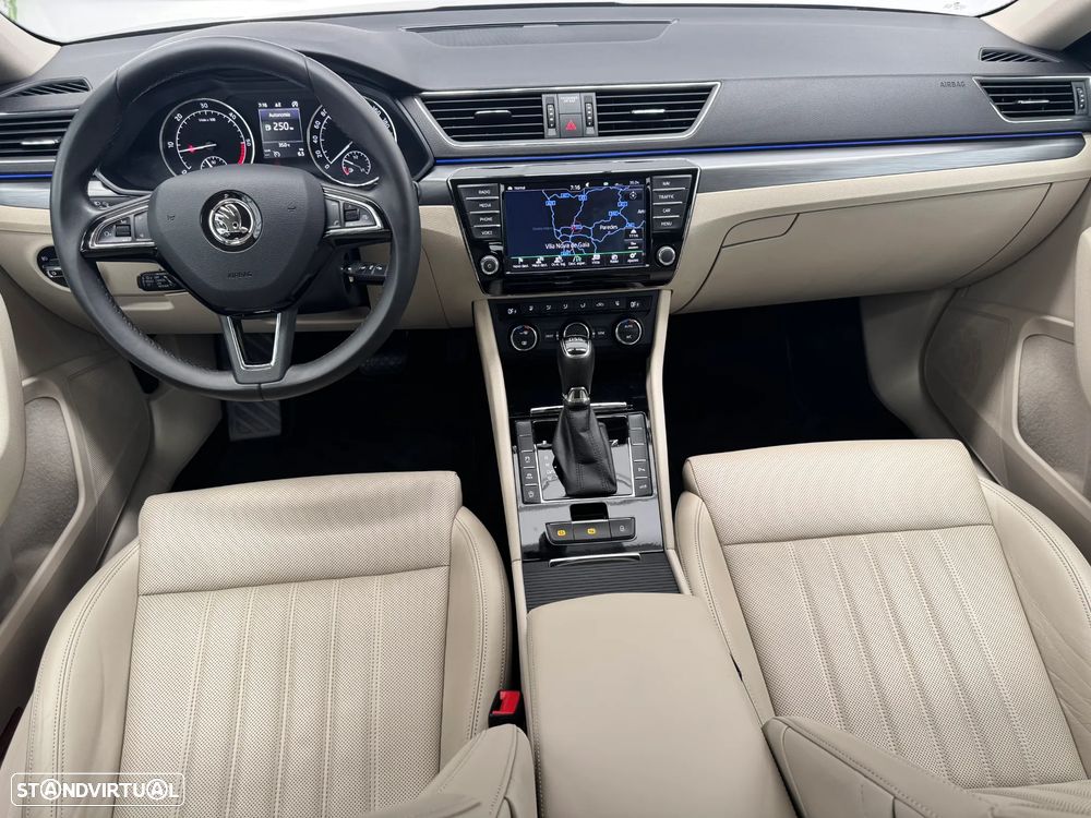 Skoda Superb 2.0 TDI Laurin&Klement DSG - 18