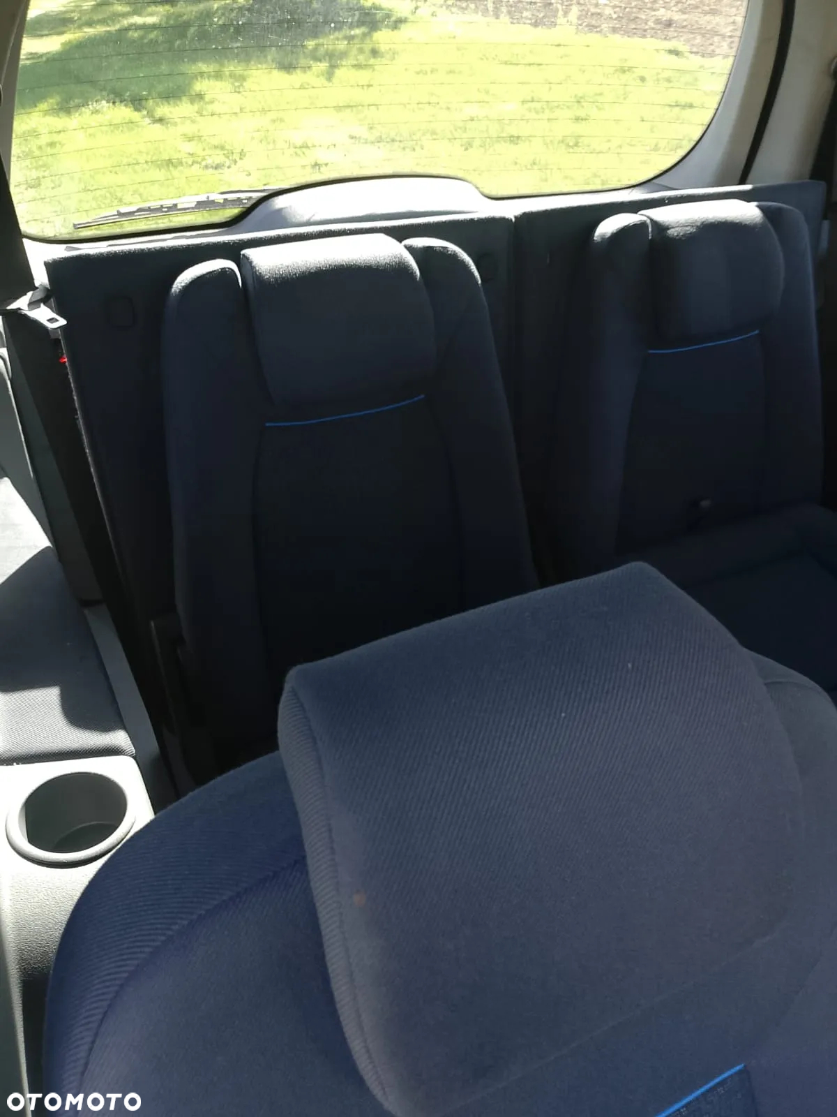 Ford Galaxy 2.0 TDCi Ambiente - 9