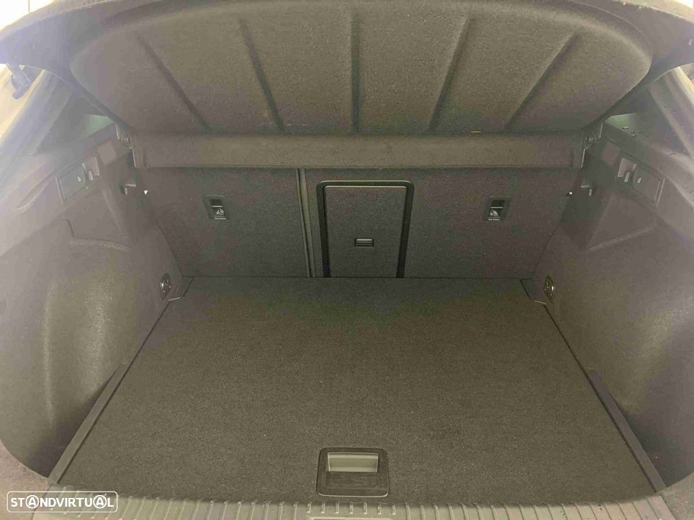 Cupra Formentor - 12