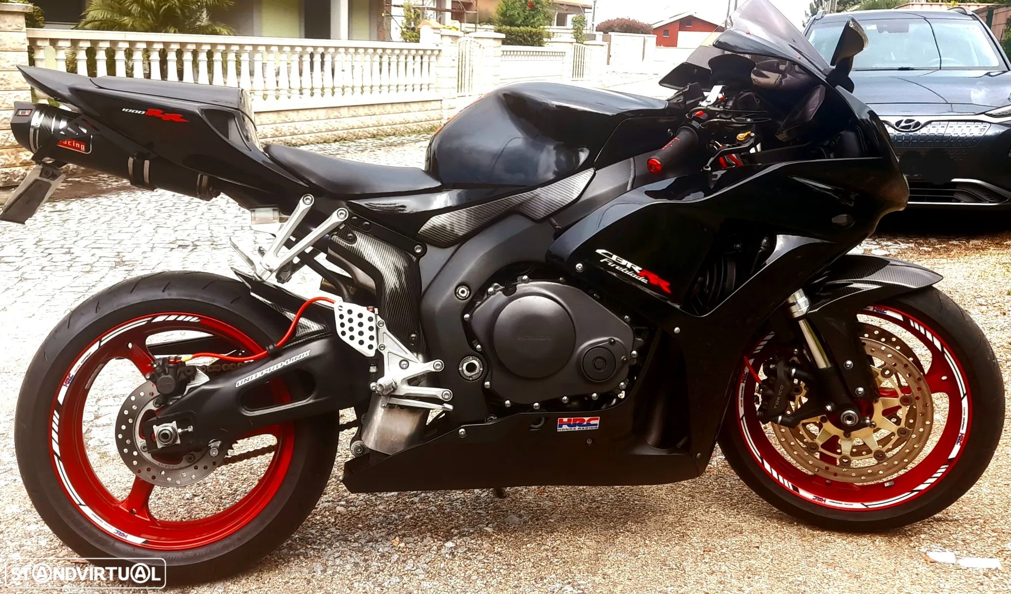 Honda CBR - 1