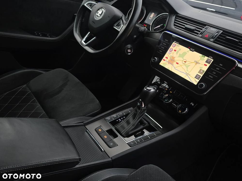 Skoda Superb 2.0 TDI SCR Sportline DSG - 36