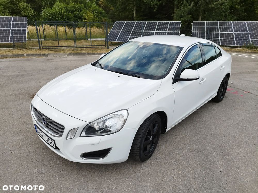 Volvo S60 D3 Summum - 18