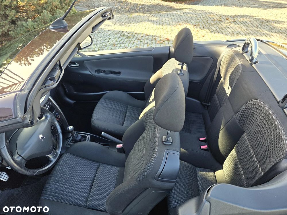 Peugeot 207 CC 120 VTi Active - 31