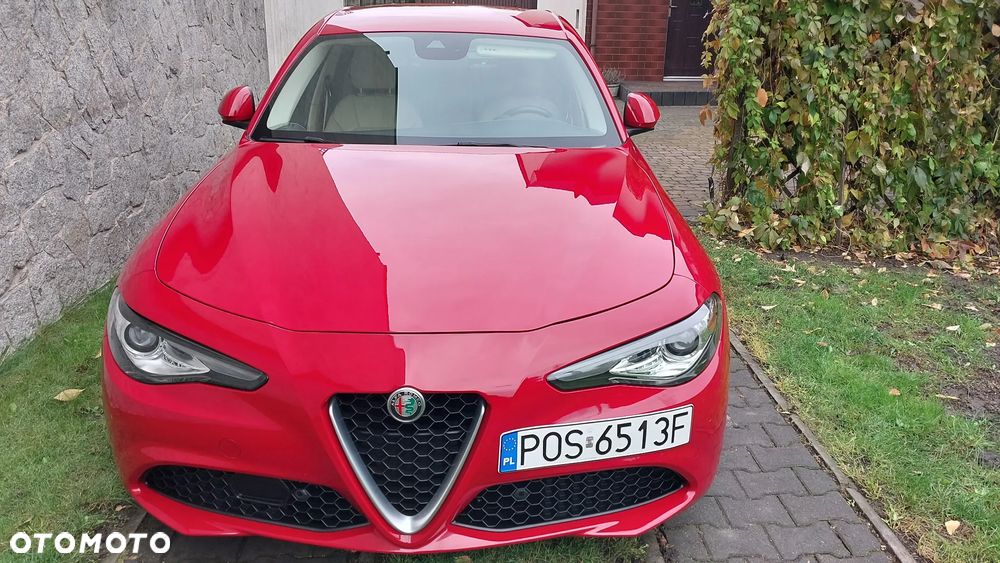 Alfa Romeo Giulia - 9