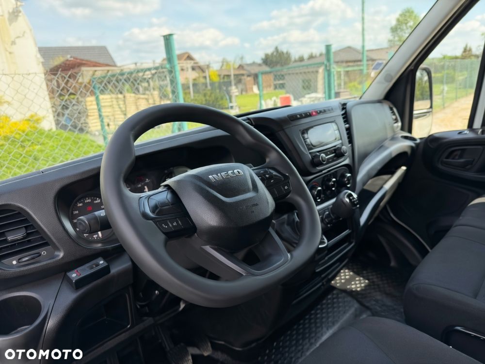 Iveco DAILY - 7
