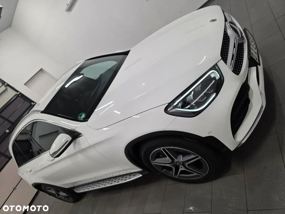 Mercedes-Benz GLC 220 d 4Matic 9G-TRONIC AMG Line Plus - 3