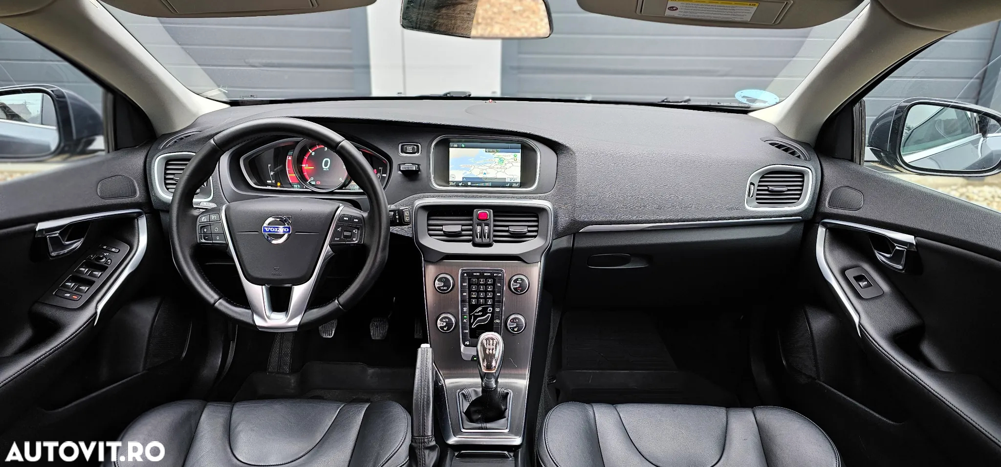 Volvo V40 D2 Summum - 6
