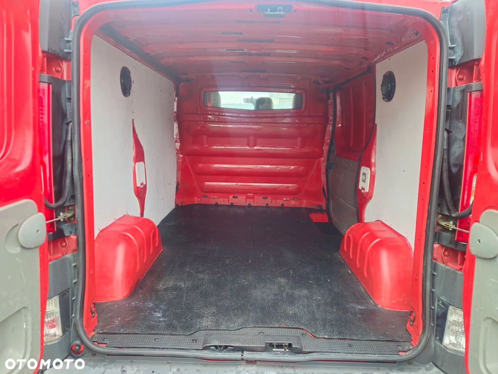 Renault TRAFIC 2.0 DCI 115 PS - 23