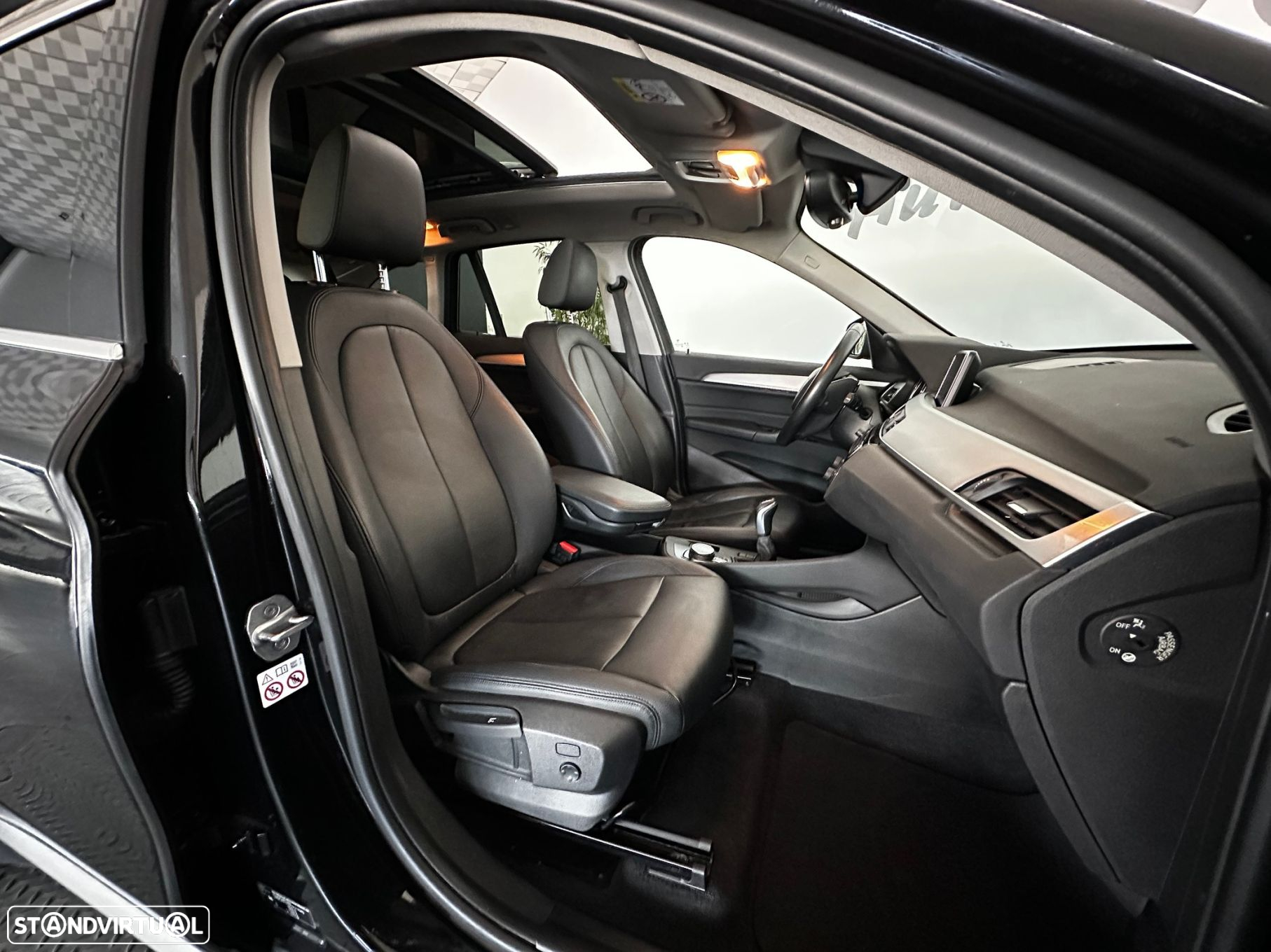 BMW X1 16 d sDrive Line xLine - 30