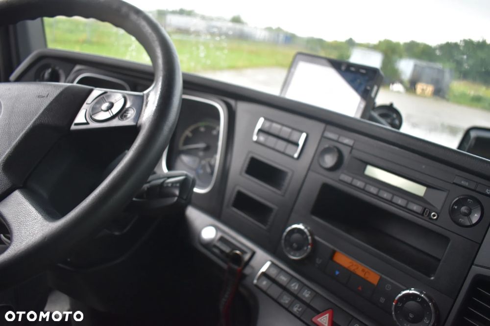 Mercedes-Benz Actros 1842 - 17