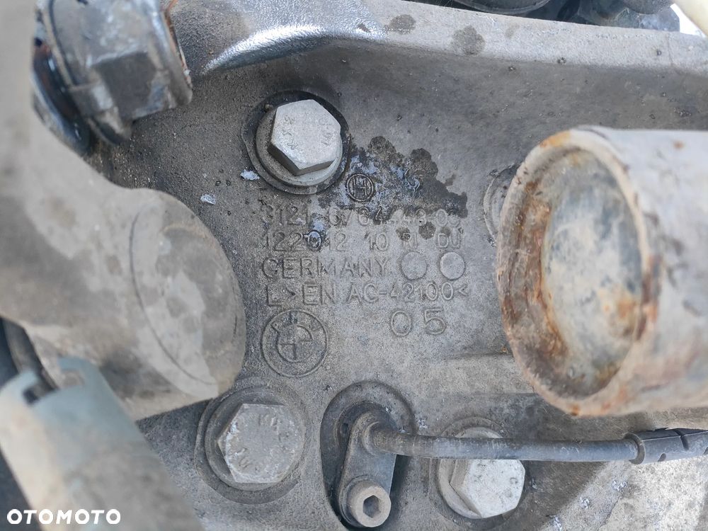 BMW E90 E91 LIFT 2.0 B ZWROTNICA AMORTYZATOR LEWY PRZÓD - 10