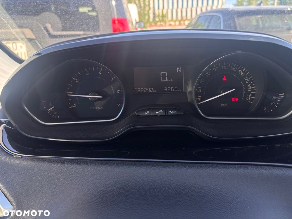 Peugeot 208 PureTech 82 ETG5 Stop & Start Active - 5