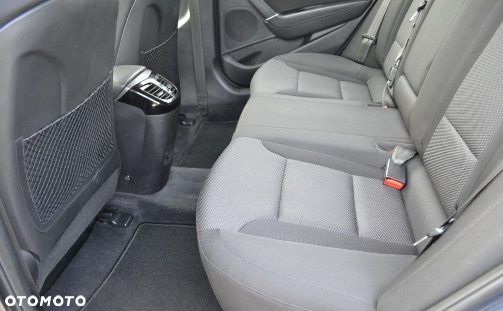 Hyundai i40 Kombi blue 1.6 Trend - 32