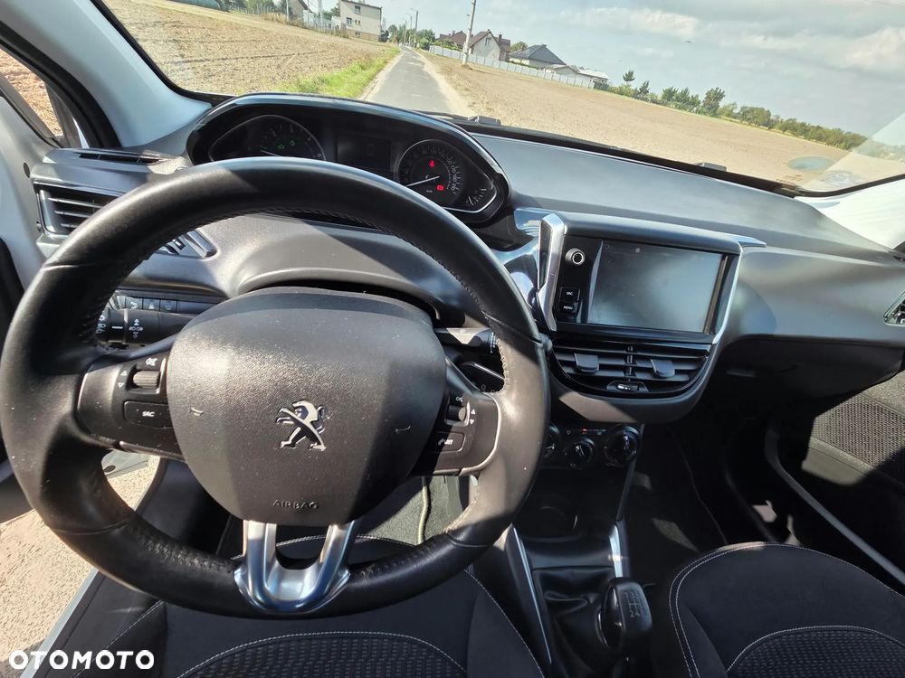 Peugeot 208 1.6 BlueHDi Active - 12
