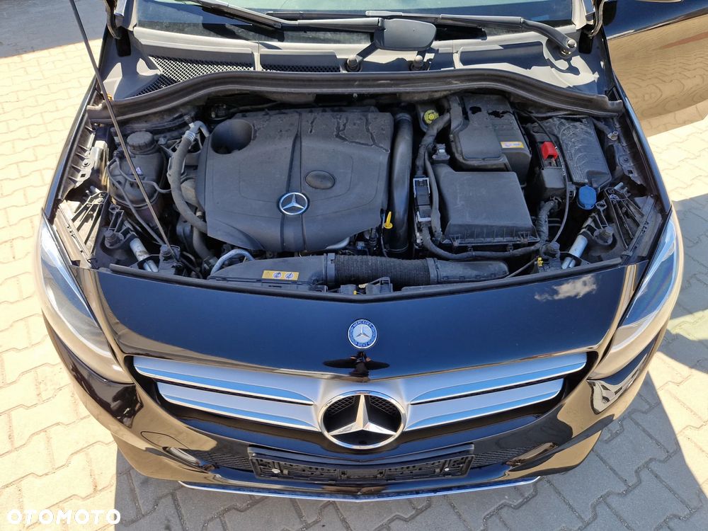 Mercedes-Benz Klasa B 200 d 7G-DCT Edition - 31