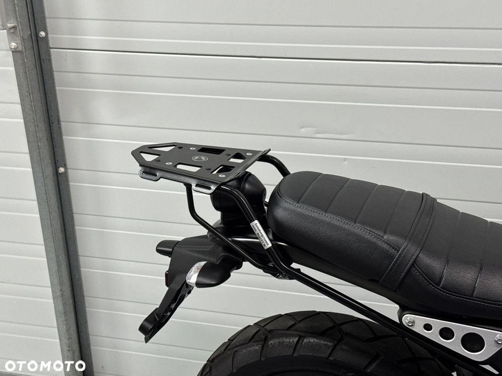 Yamaha XSR - 5