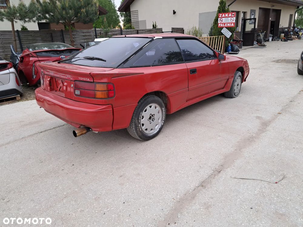 Toyota Celica - 4