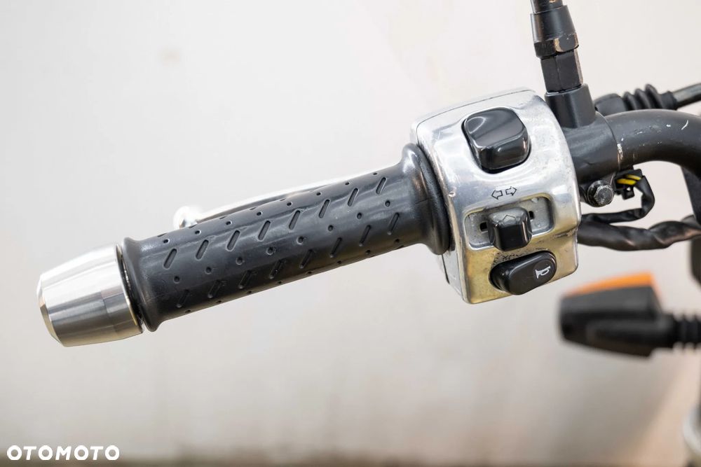 Yamaha Bulldog - 24