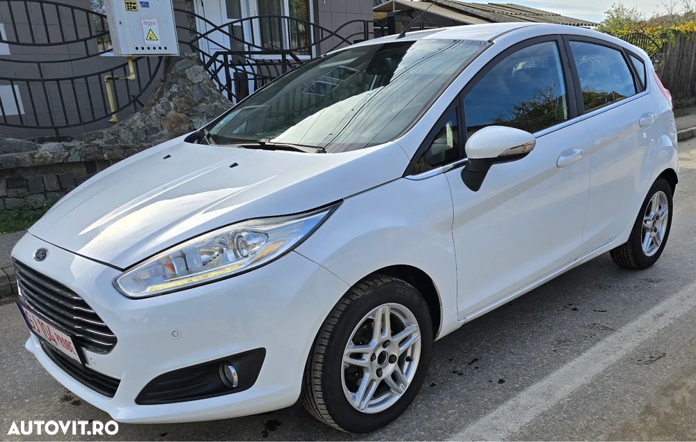 Ford Fiesta 1.0 EcoBoost S&S TITANIUM - 1