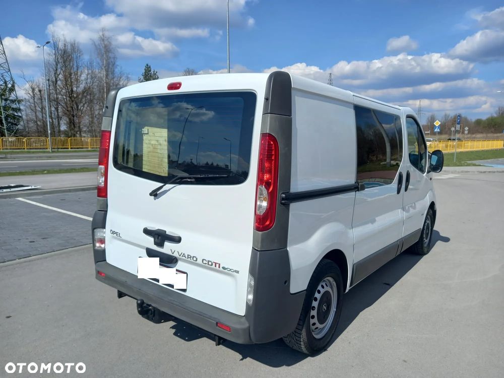 Opel VIVARO - 12