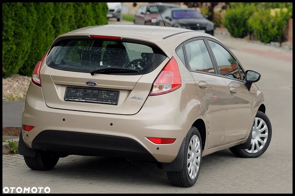 Ford Fiesta - 4