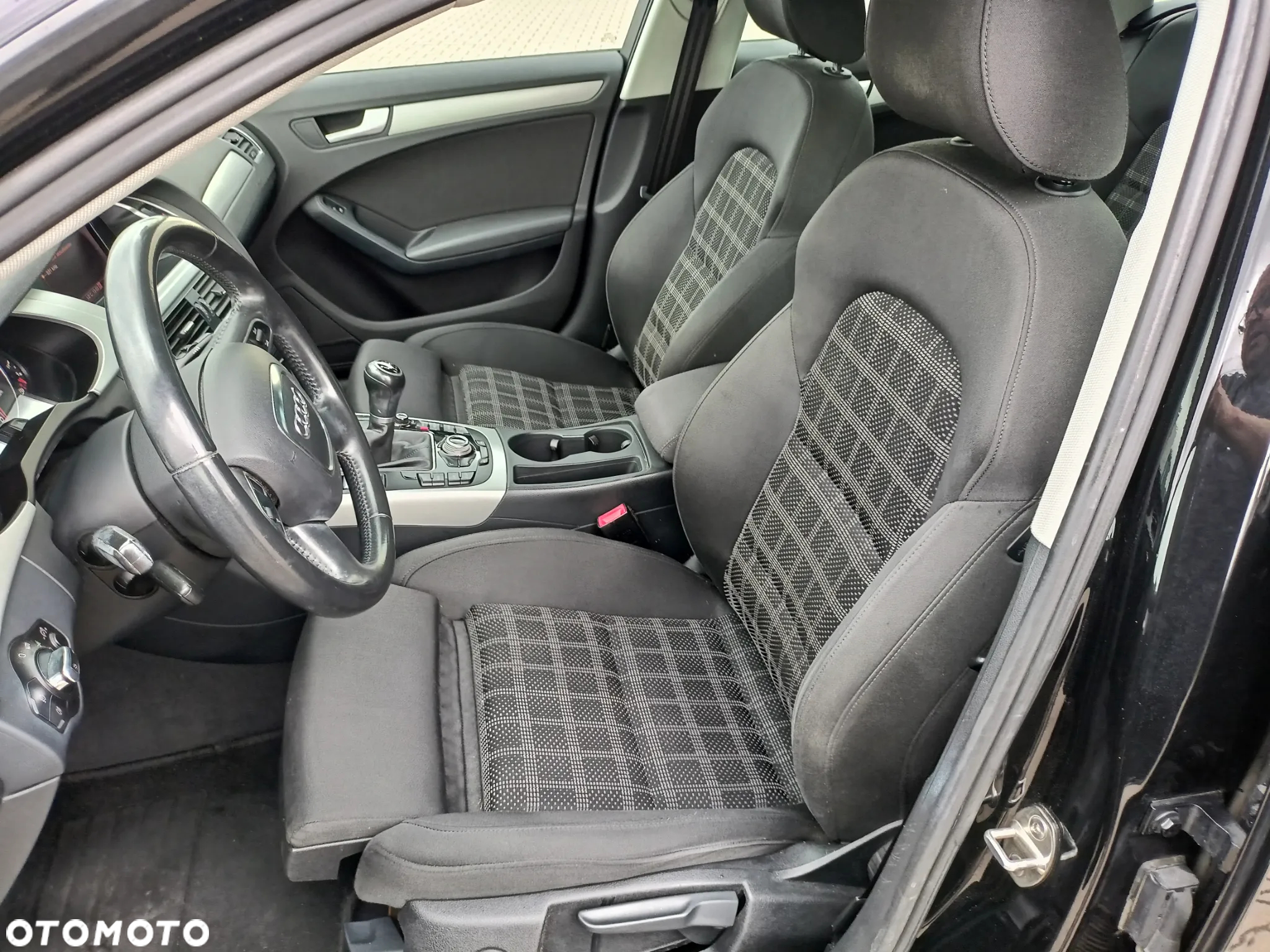 Audi A4 2.0 TDI Limited Edition - 25