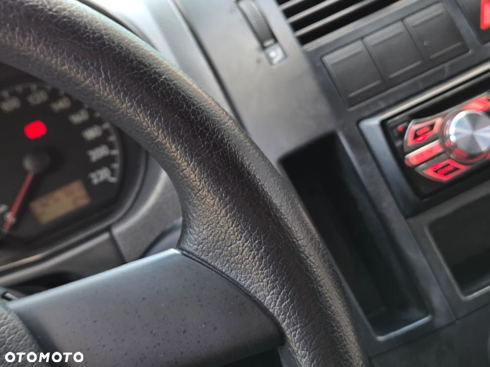 Volkswagen Polo 1.2 Fun - 31