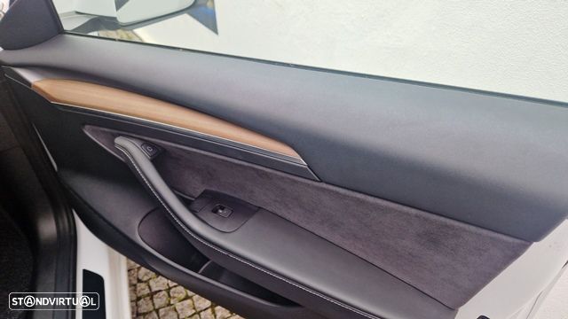 Tesla Model 3 Standard Range Plus RWD - 12