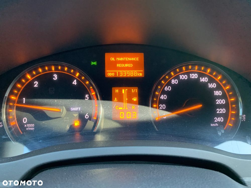 Toyota Avensis 2.0 D-4D Luna - 8