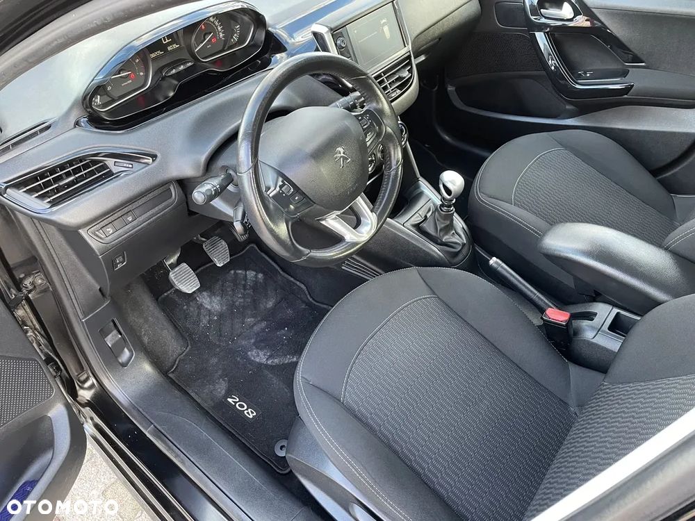 Peugeot 208 BlueHDi 100 Active - 10