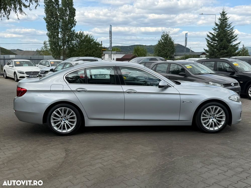 BMW Seria 5 525d xDrive AT - 6