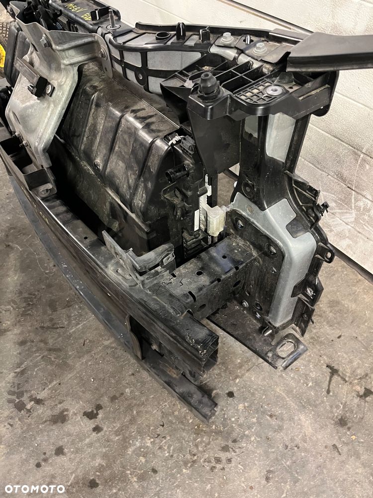 Pas przedni chłodnice belka pod zderzak Renault Megane V E-TECH - 4