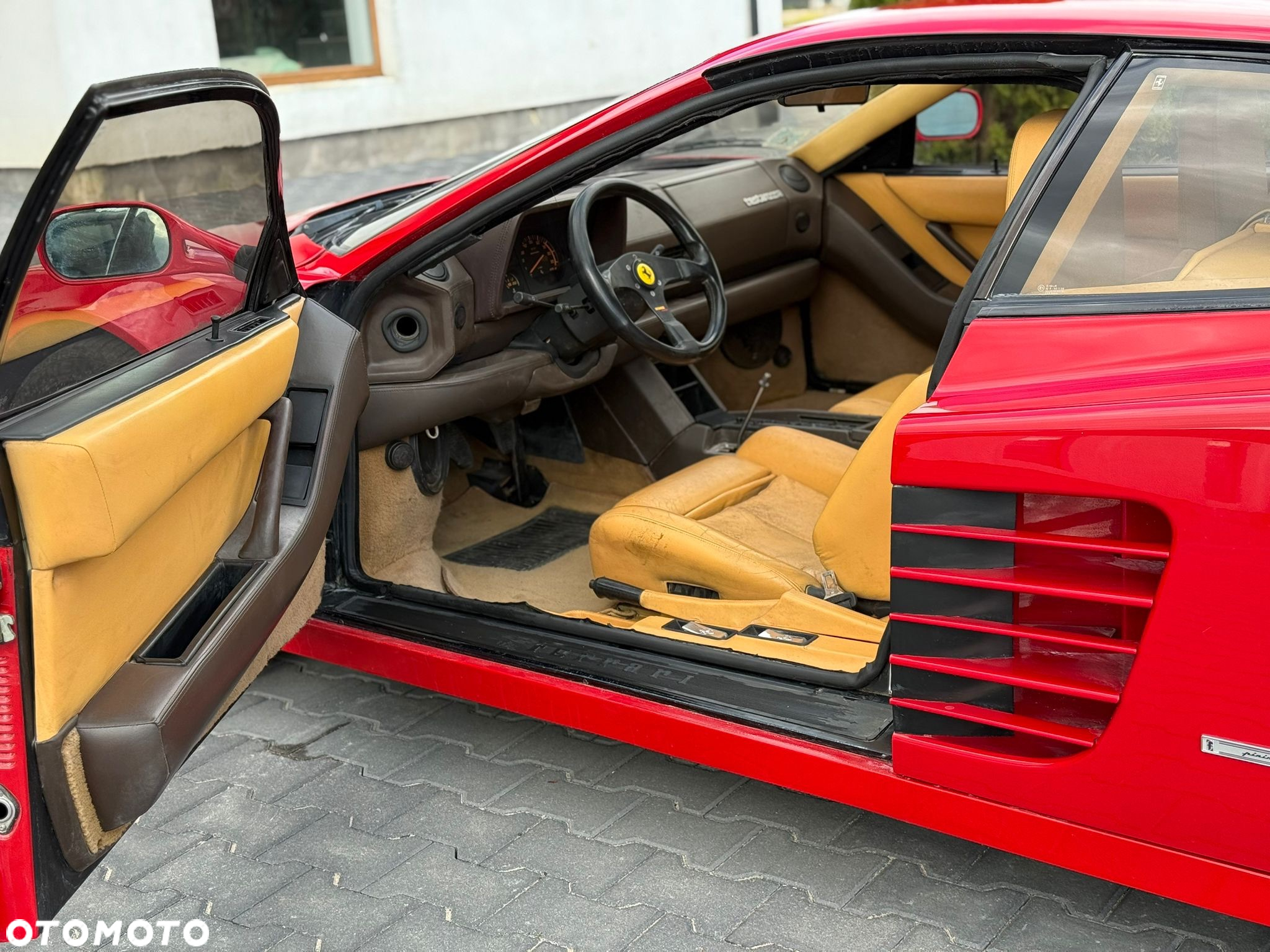 Ferrari Testarossa - 16