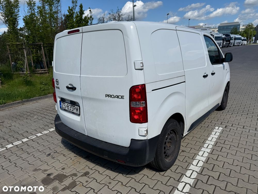 Toyota PROACE - 3