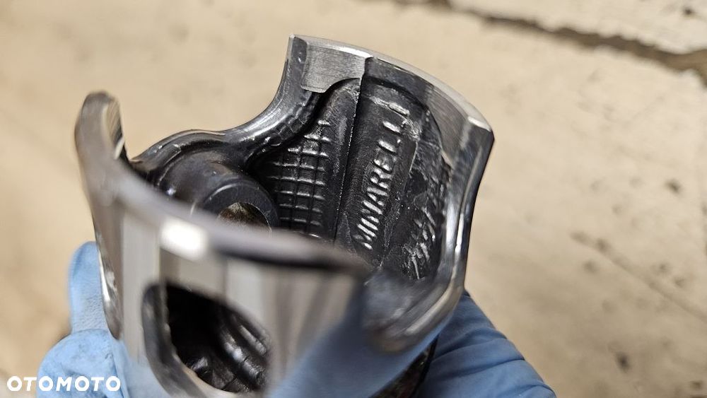 Tłok sworzeń pierścienie Aprilia Area 51  AP8206863 - 6