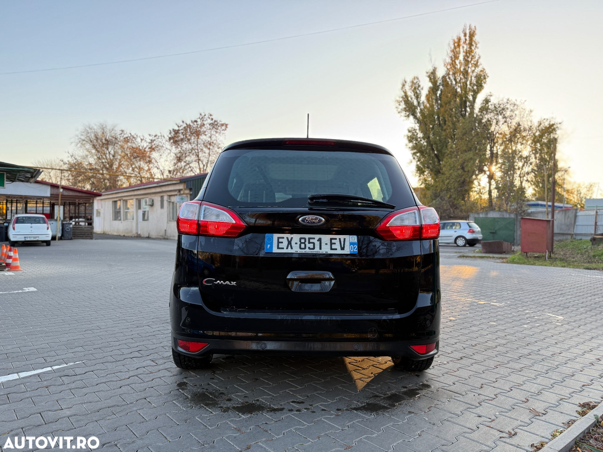 Ford Grand C-Max 1.5 TDCi Start-Stopp-System Titanium - 11