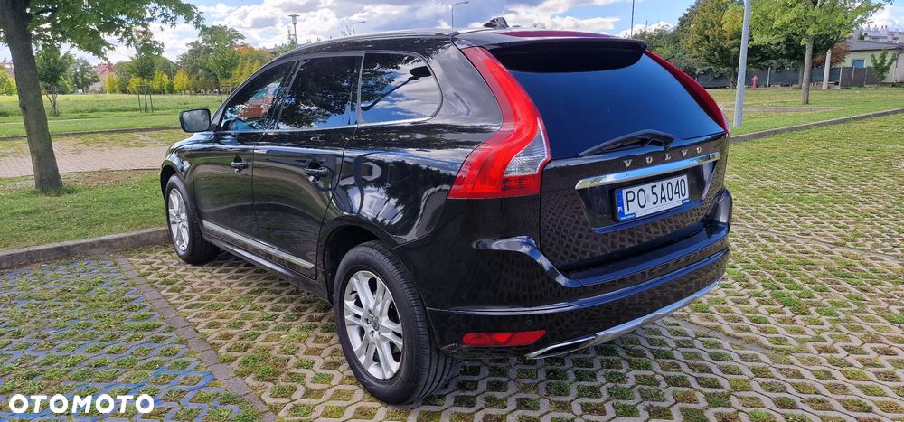 Volvo XC 60 D5 AWD Summum - 40