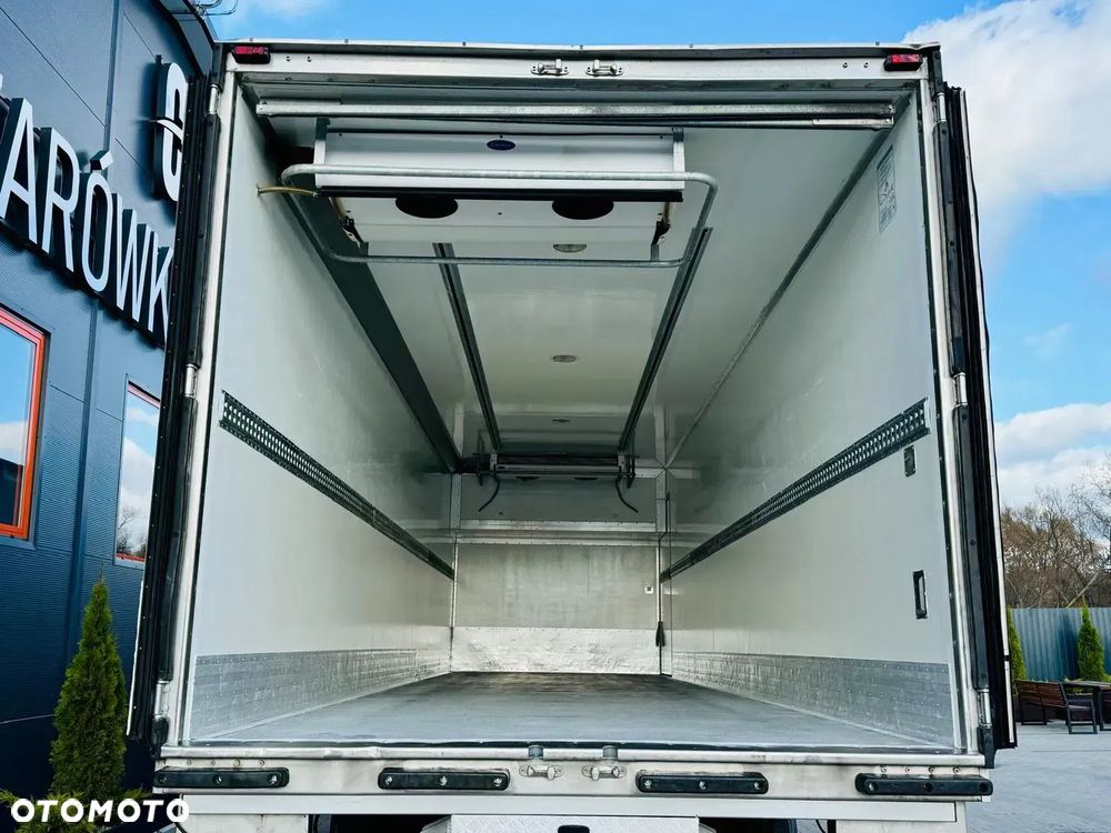 MAN MAN MAN TGX 26.440 // E6 // chłodnia z windą // 22 Epal // sypialka // - 17