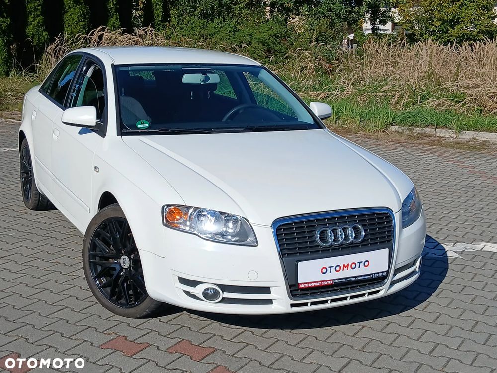 Audi A4 Limousine - 23