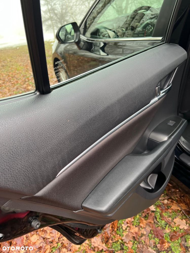 Toyota Camry 2.5 Hybrid Comfort CVT - 16