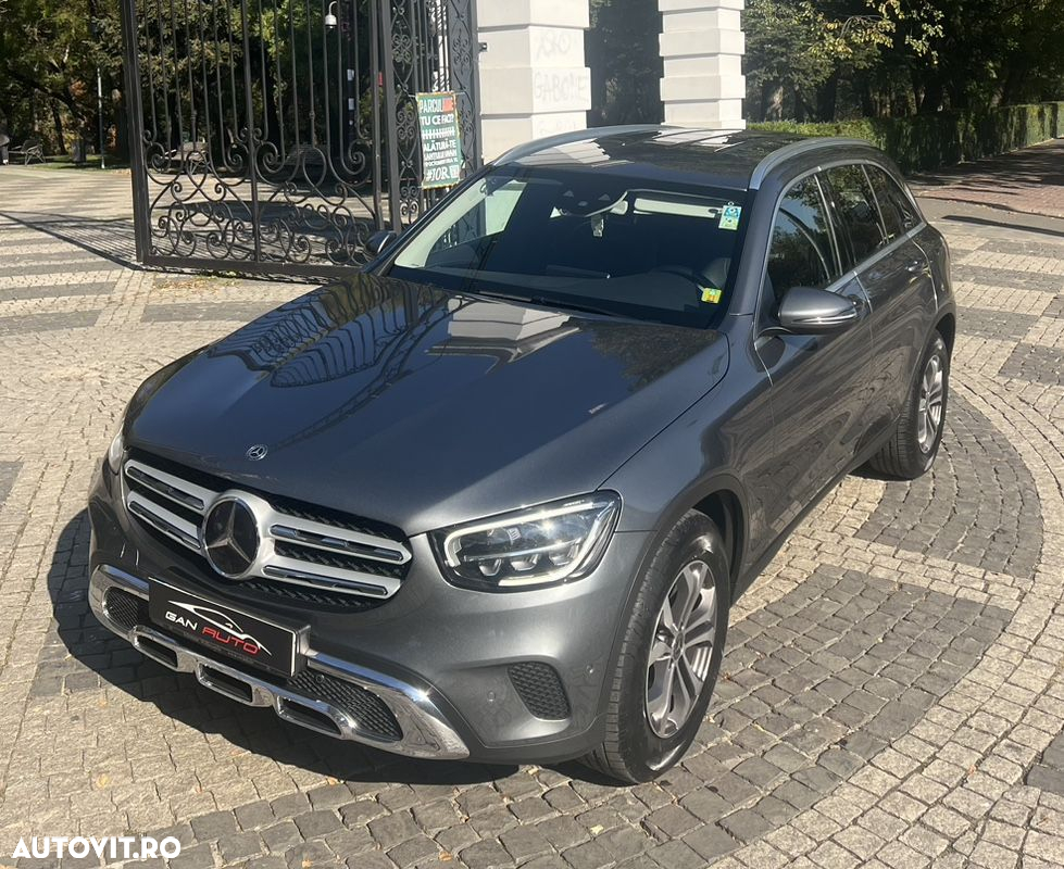 Mercedes-Benz GLC 220 d 4MATIC - 13