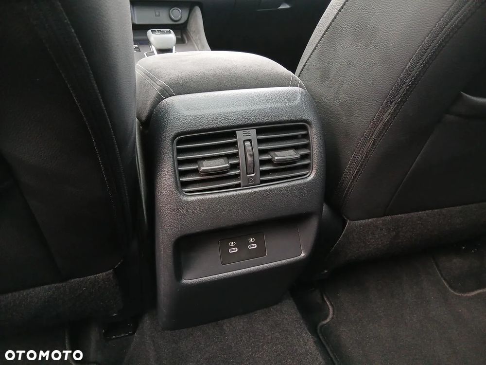 Nissan Qashqai - 38