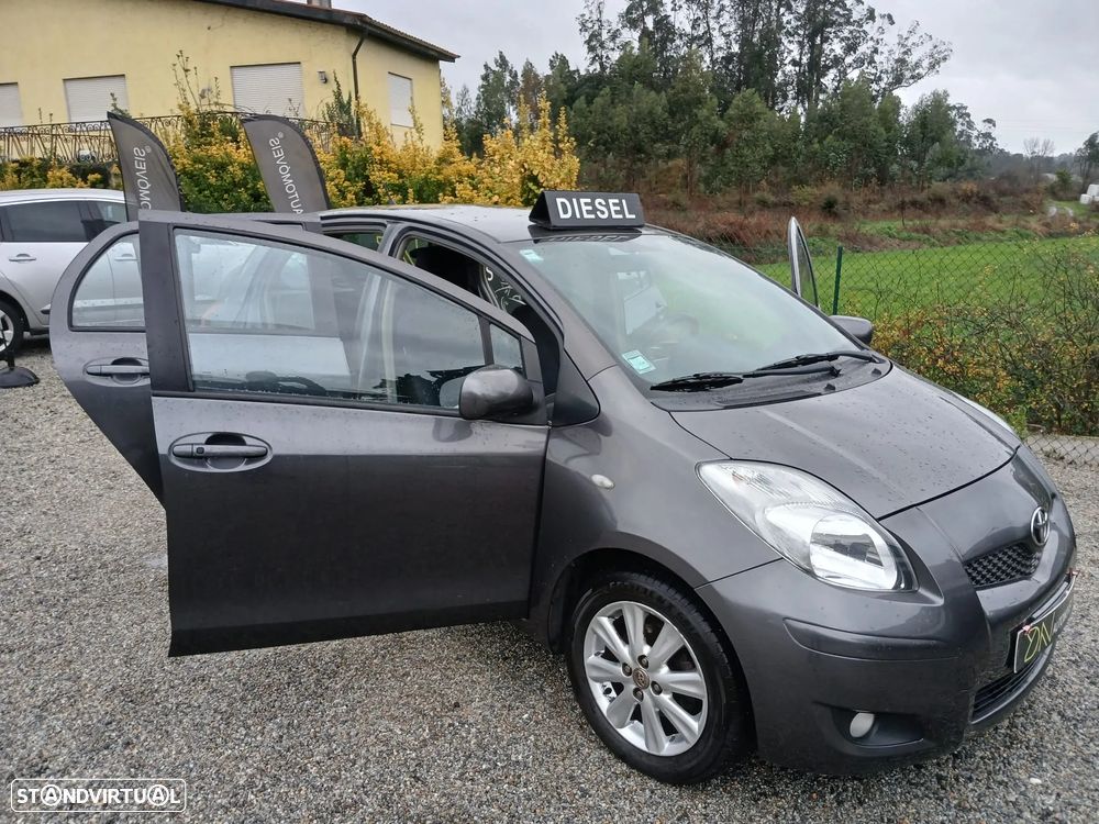 Toyota Yaris 1.4 D-4D AC - 4