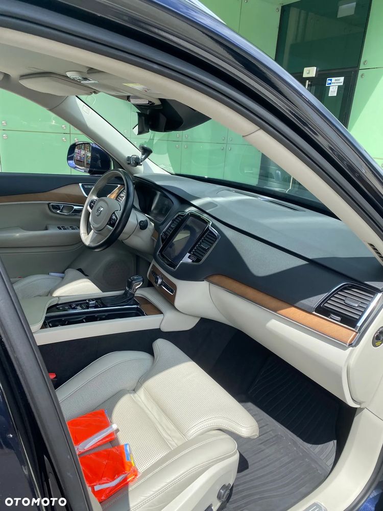 Volvo XC 90 D5 AWD Inscription - 6