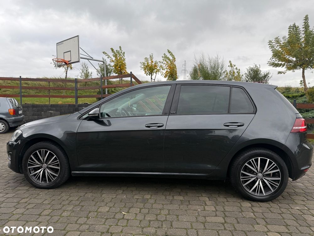 Volkswagen Golf 1.2 TSI BlueMotion Technology Allstar - 11