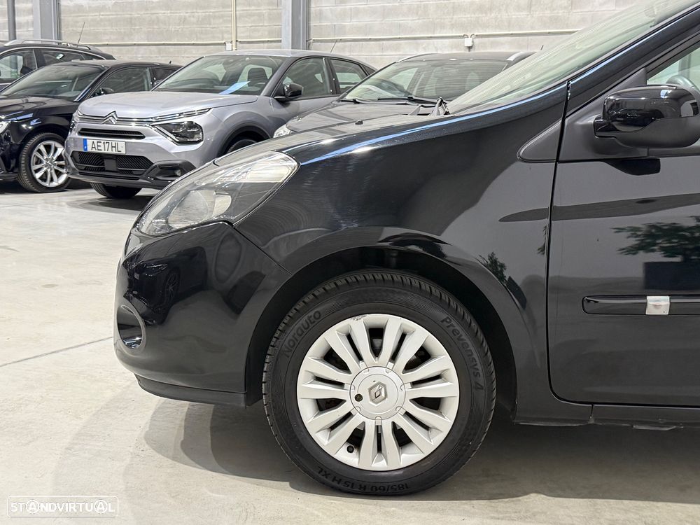 Renault Clio 1.2 16V Dynamique S - 21