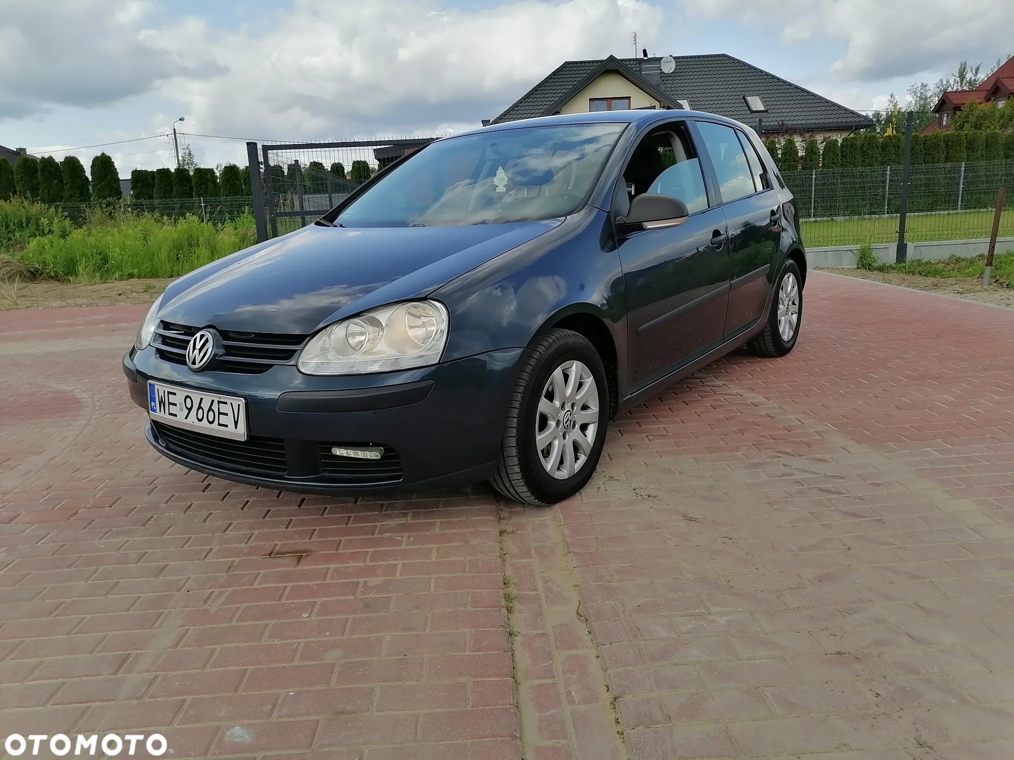 Volkswagen Golf V 1.9 TDI Comfortline - 6